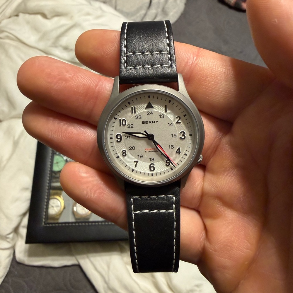 Men's Berny Luminous Field watch with sweeping seconds